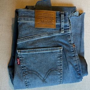 Women’s Levi’s Mile High Super skinny size 27